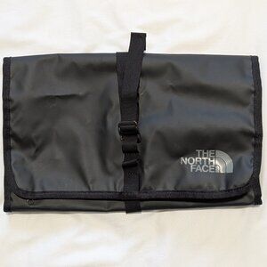 The North Face Basecamp Roll Kit